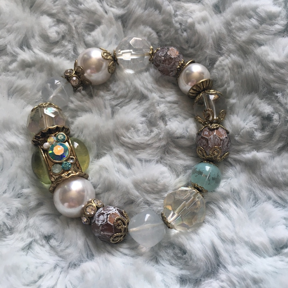 Beautiful Bracelet - Picture 5 of 7